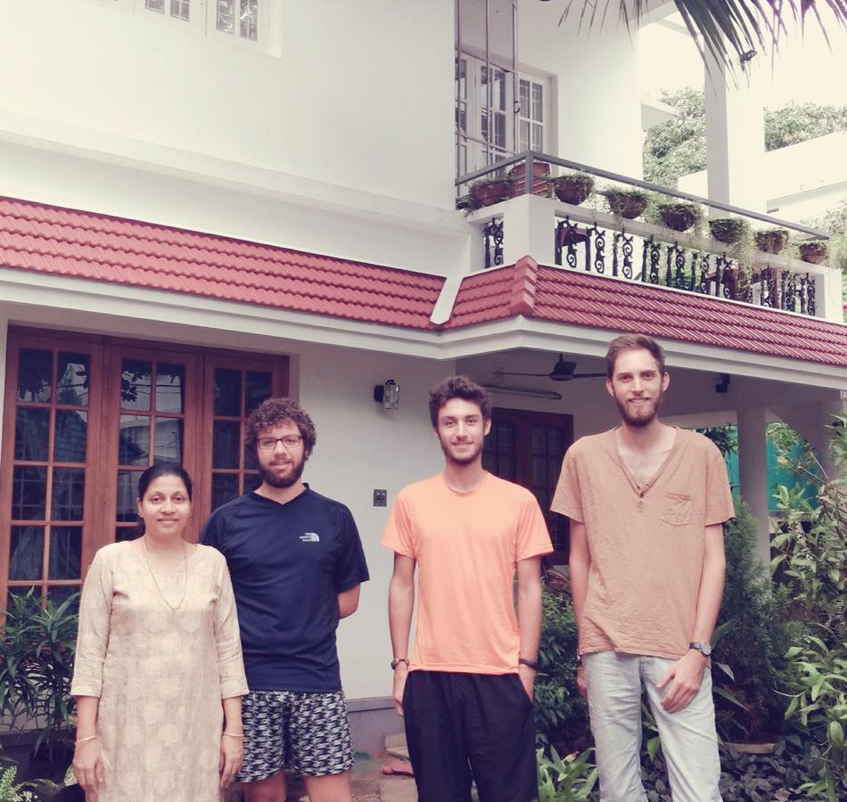 Villa Mariana Kochi Екстериор снимка